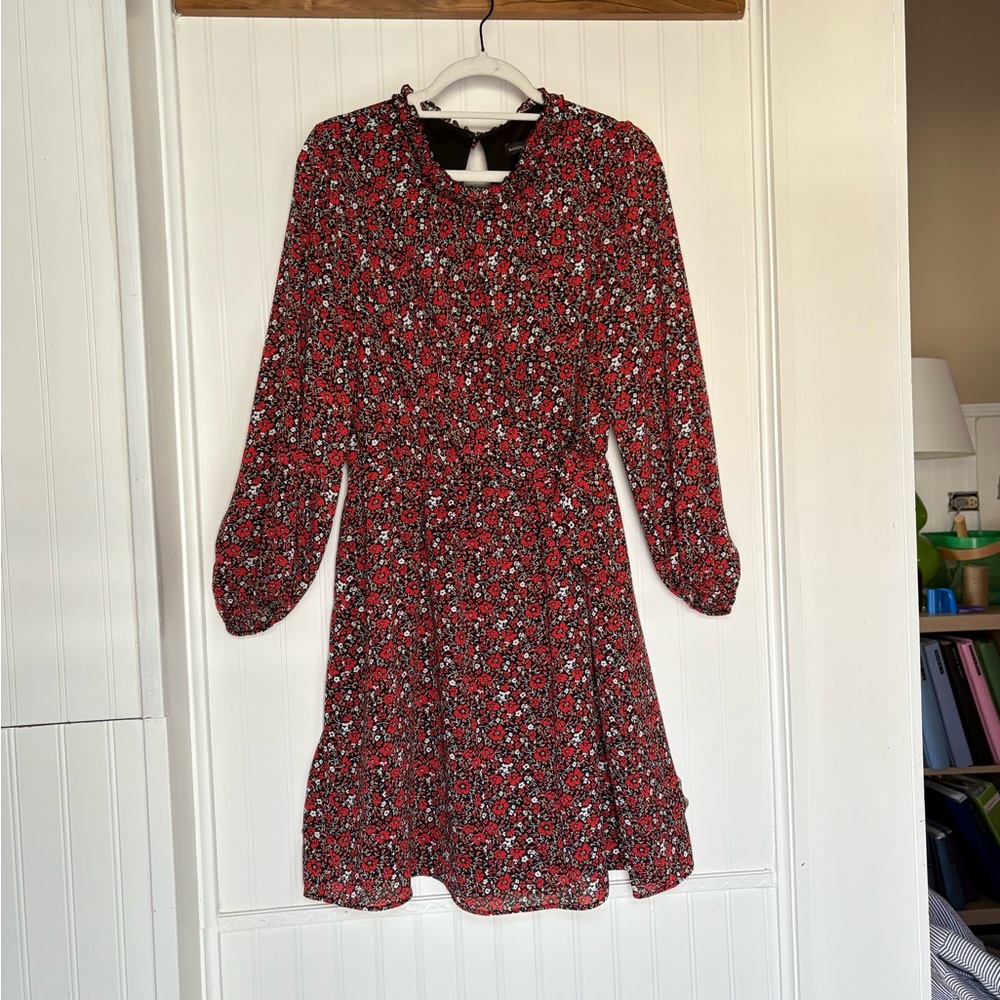 Banana Republic Red Floral Long Sleeve Dress